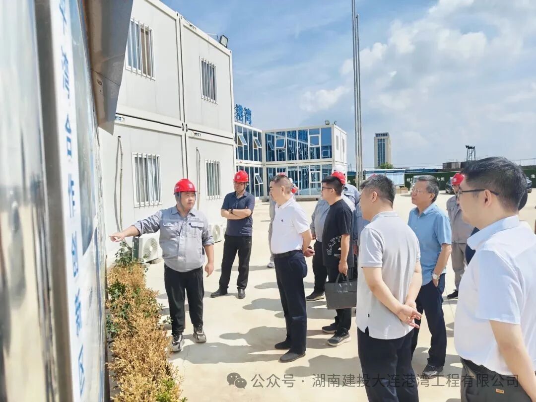 0063730194347cd20d170acb68dc9086.jpg 0063730194347cd20d170acb68dc9086.jpg